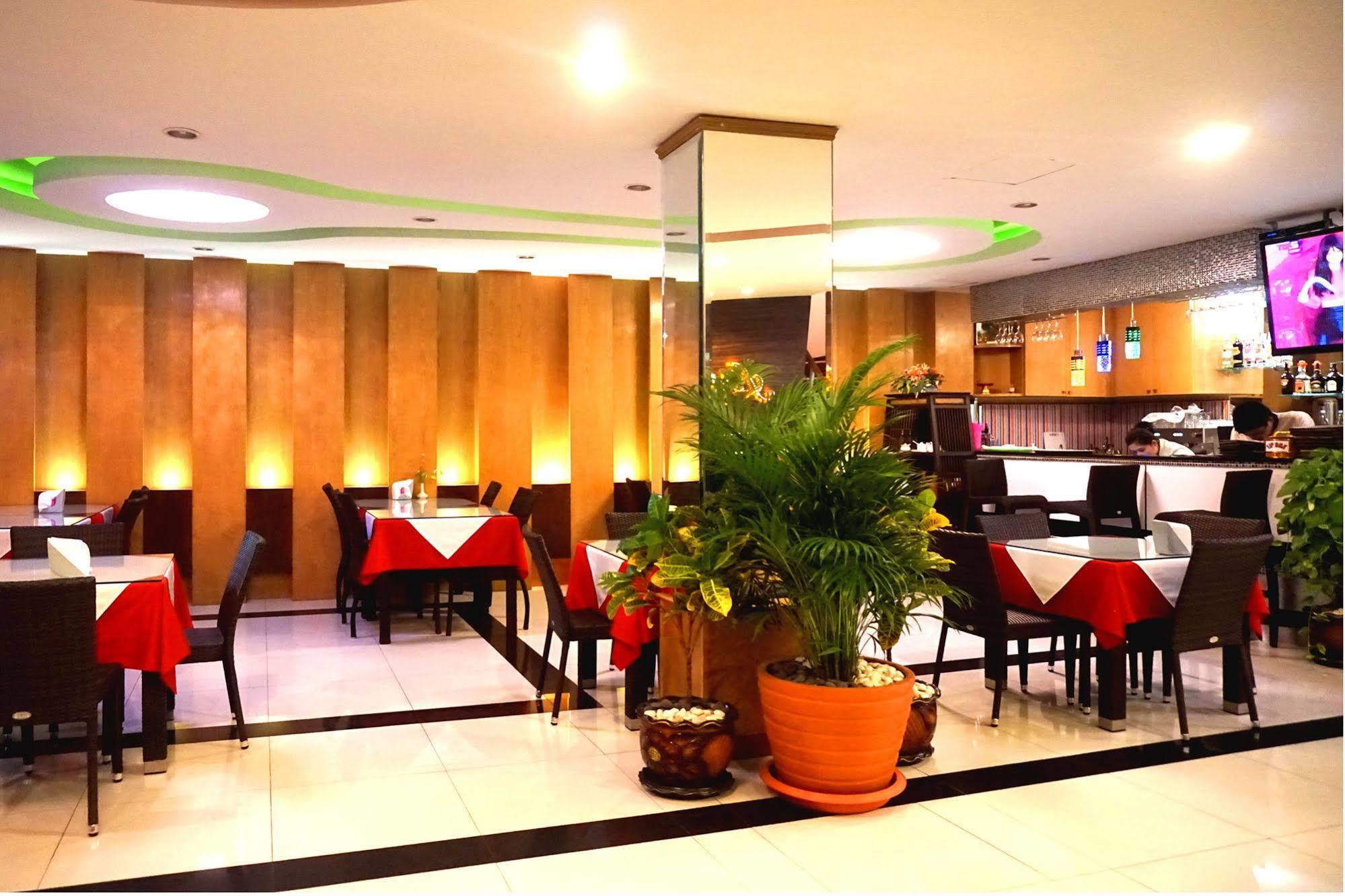 Aya Place Pattaya Exterior photo